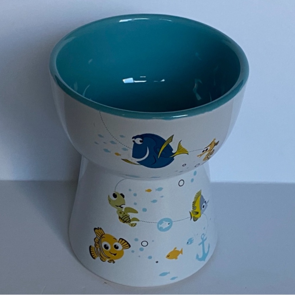 Finding Nemo Ceramic Cat Bowl Tall Chewy Ceramic Food Water Disney Pixar EUC